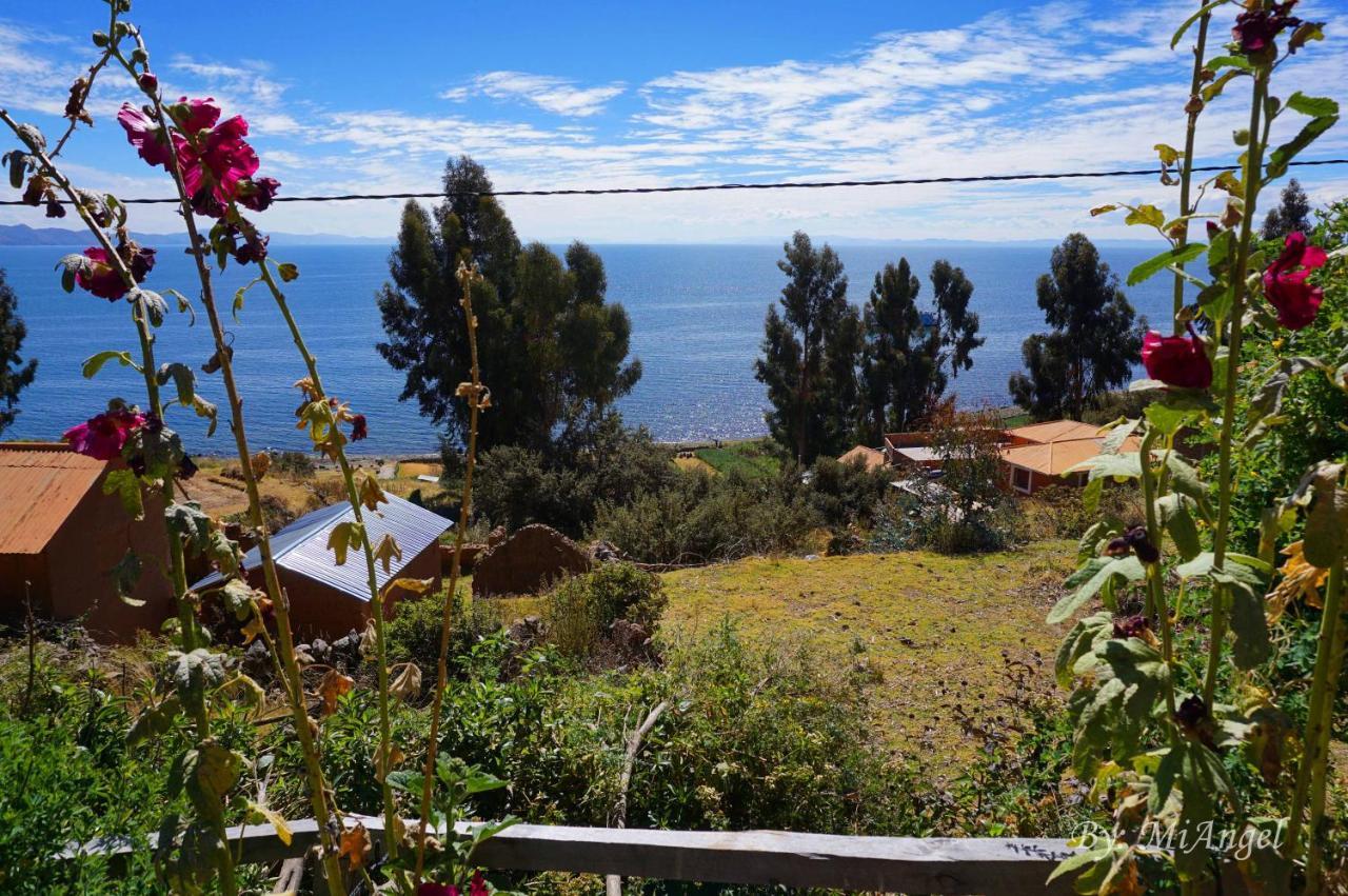 Tikawasi Homestay Comunidad Pueblo Isla Amantani José Luis Ocosuyo Bagian luar foto