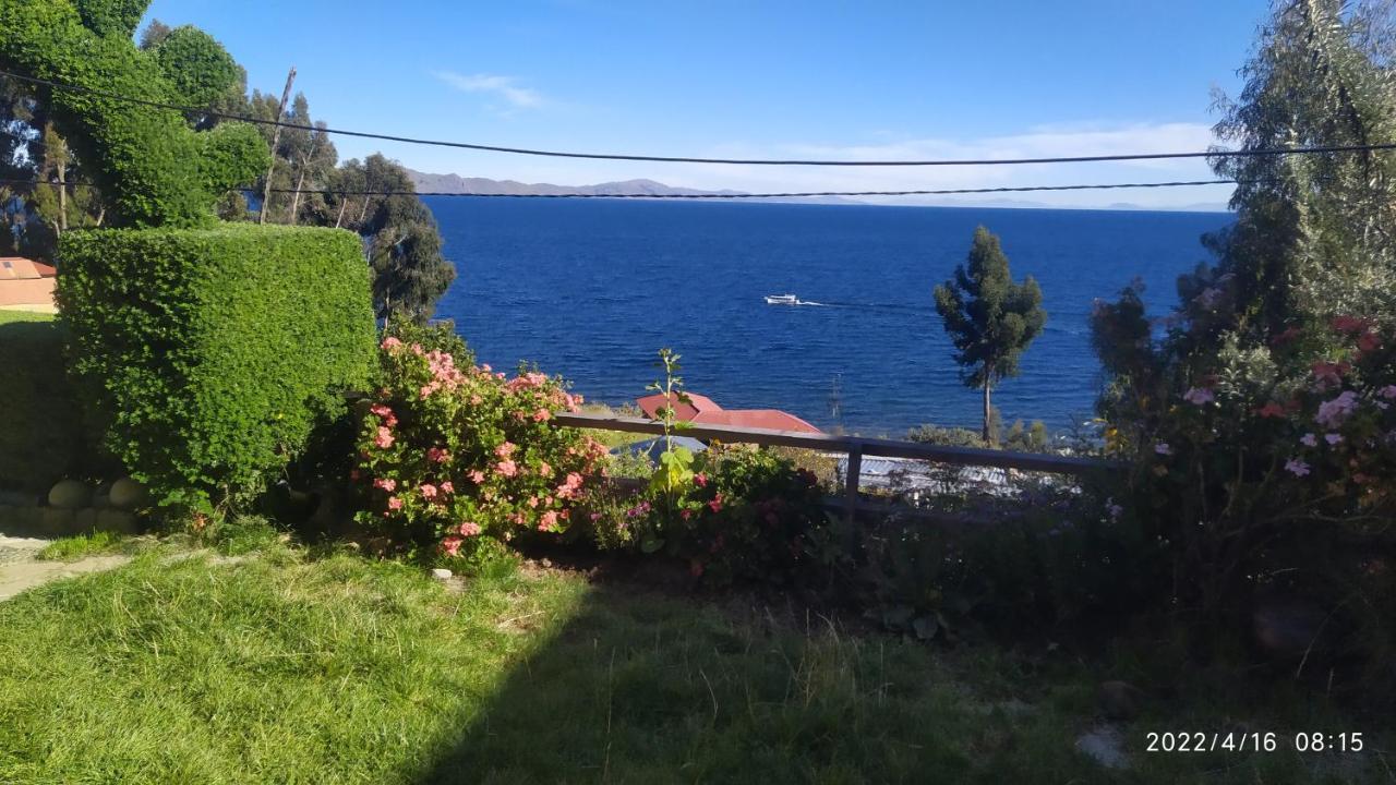 Tikawasi Homestay Comunidad Pueblo Isla Amantani José Luis Ocosuyo Bagian luar foto